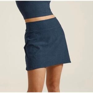 Beyond Yoga Womens Spacedye Skirt Skort Heathered Navy Medium